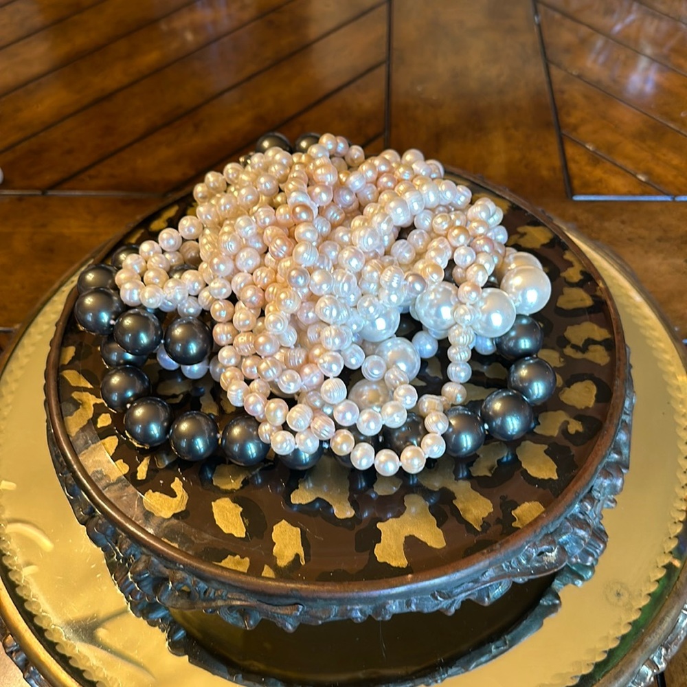 Very Long Lovely Strand Of Freshwater Pearls 46Inches Long A Wonderful Creamy